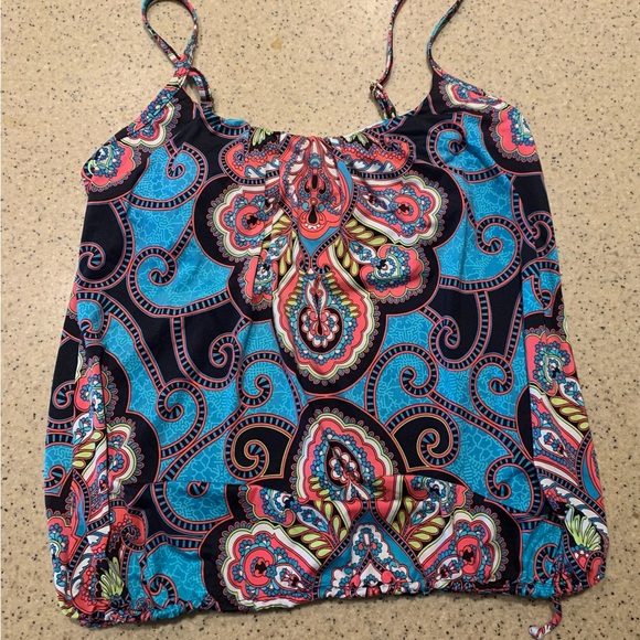 24th & Ocean Other - 24th & Ocean Blue Black Camisole Top